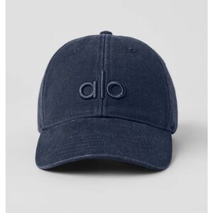ALO Yoga washes off duty Navy Blue Cap